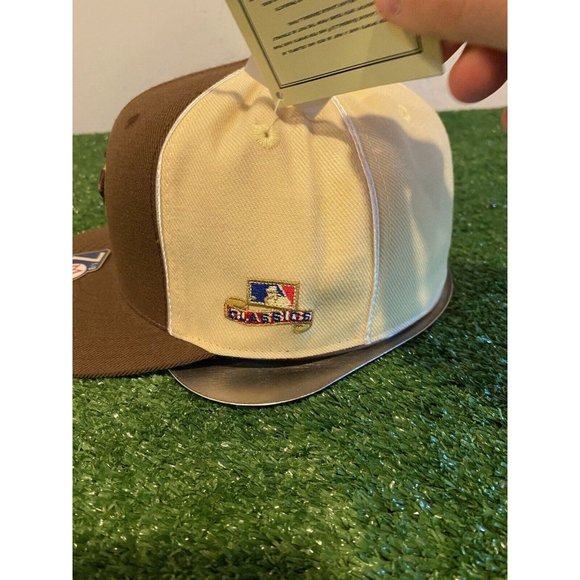 Vintage American Needle Cincinnati Reds MLB Classics fitted hat 7 1/8 deadstock - Picture 5 of 10